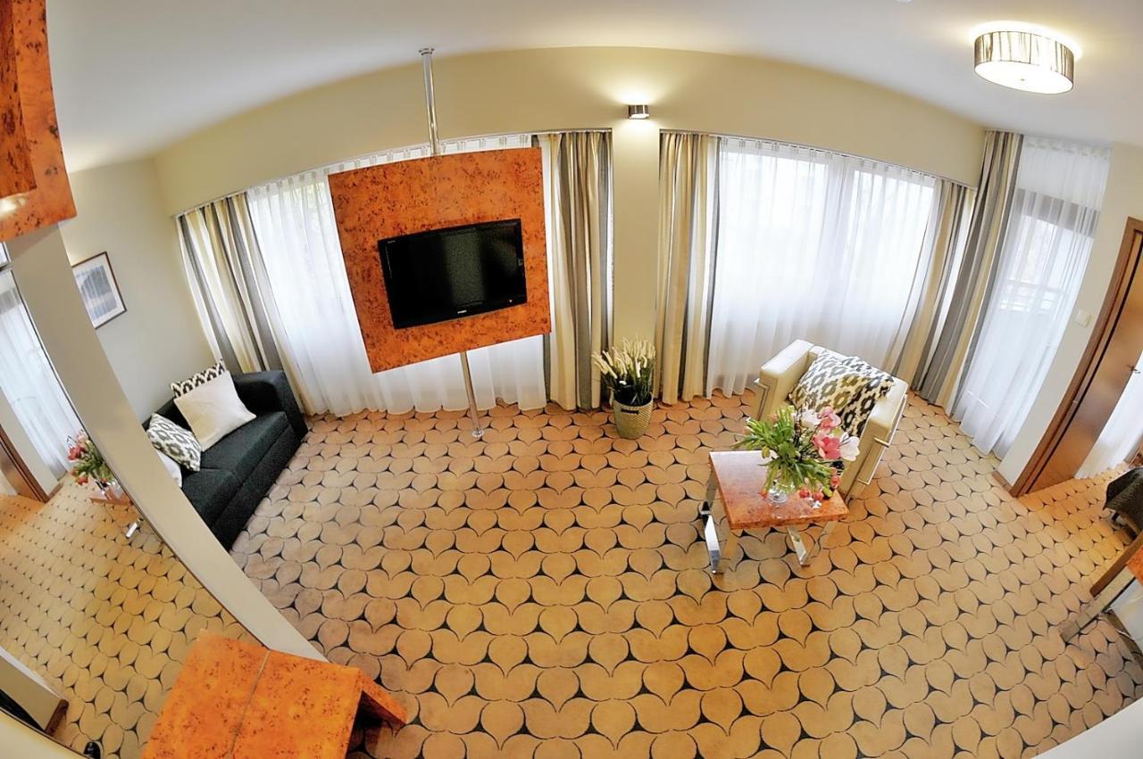 Apartment 209 W Royal Tulip Przy Plazy Dobruk *